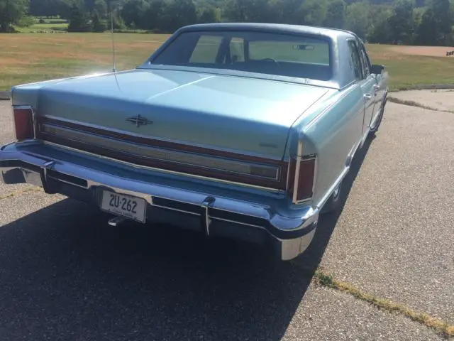 1979 lincoln continental towncar- only 23,000 miles *** excellent condi
