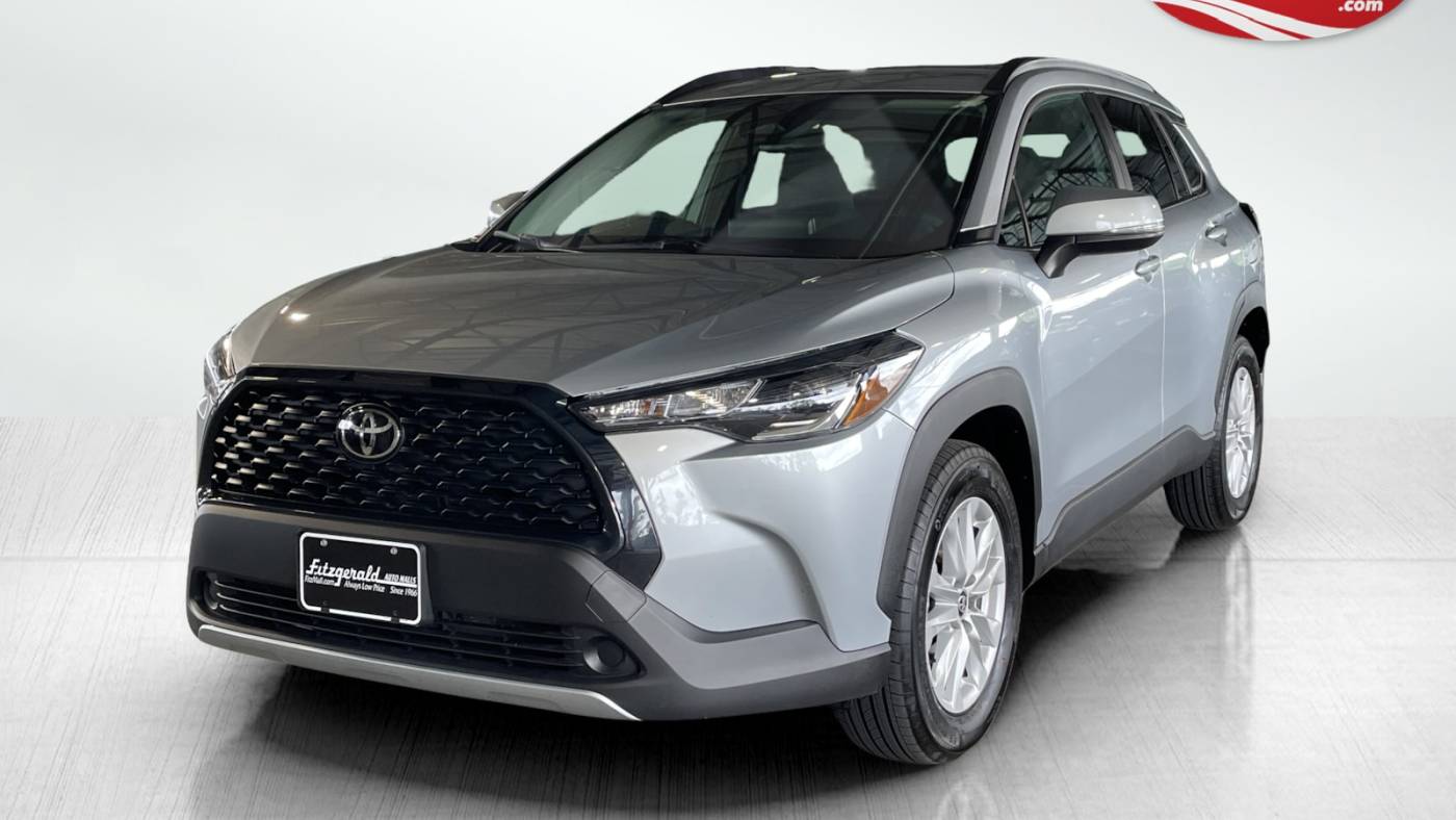 2024 toyota corolla cross le