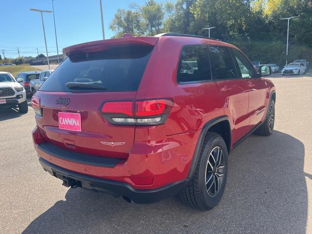 2020 jeep grand cherokee trailhawk