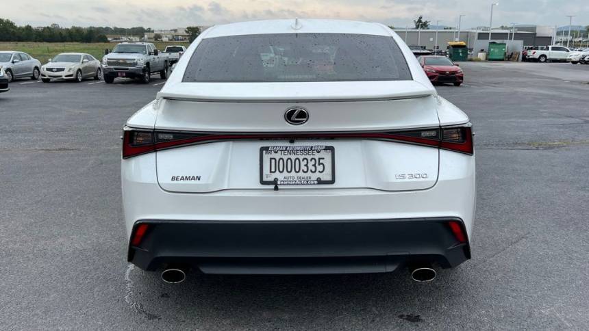 2022 lexus is 300 base