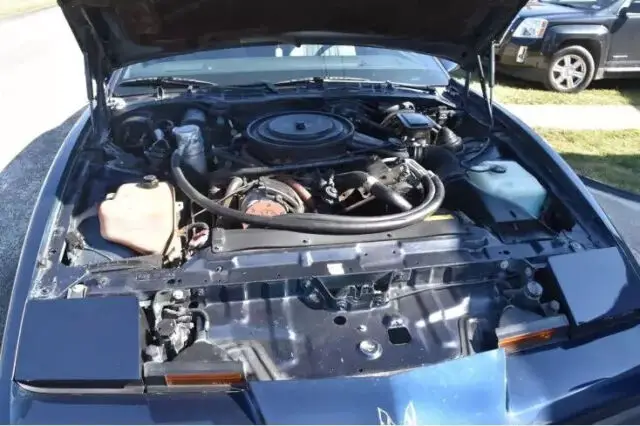 1986 pontiac firebird hatchback 2.5l i4 3 speed automatic rwd 70k miles