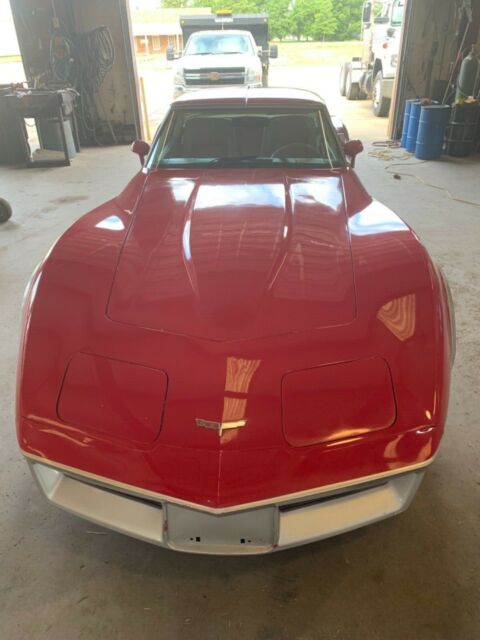 daily driver!!!! 1980 red chevrolet corvette t-tops driver clear miss title!