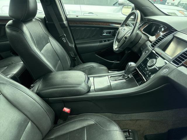 2013 ford taurus limited