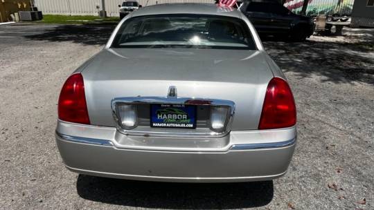 2007 Lincoln Town Car