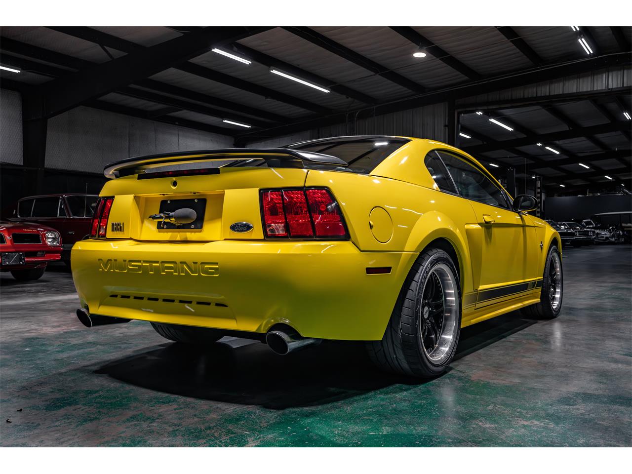 2003 ford mustang mach 1