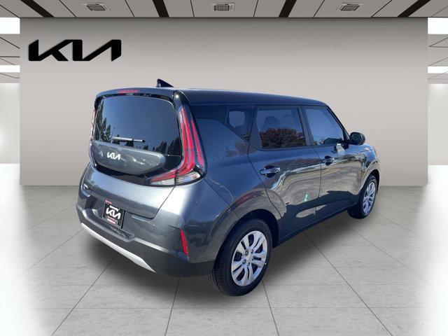 2024 kia soul lx