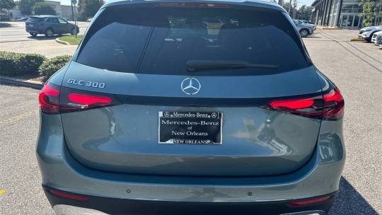2025 Mercedes-Benz GLC glc 300