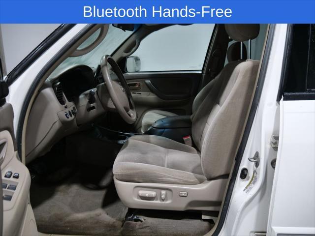 2005 toyota sequoia sr5