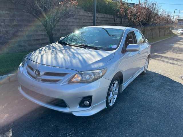 2013 toyota corolla s