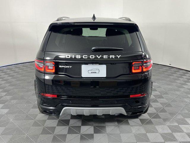2024 land rover discovery sport core s