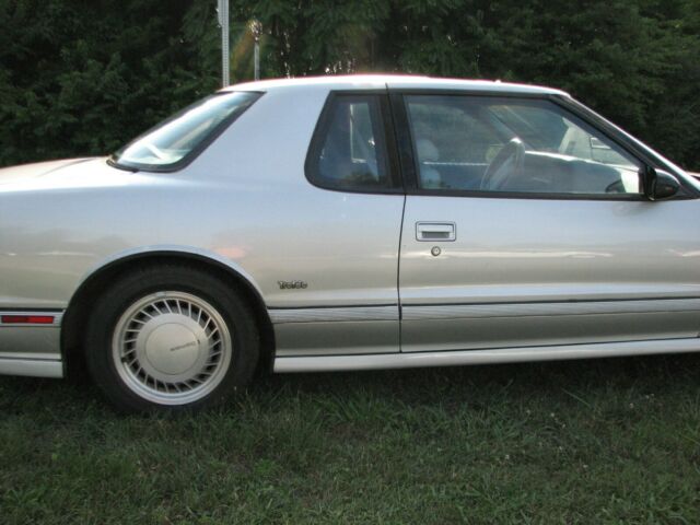 1990 oldsmobile toronado trofeo no reserve!!!!
