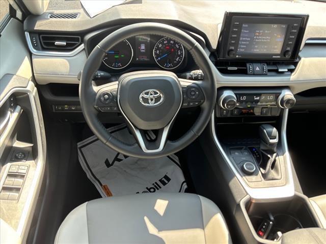 2022 toyota rav4 hybrid xle premium