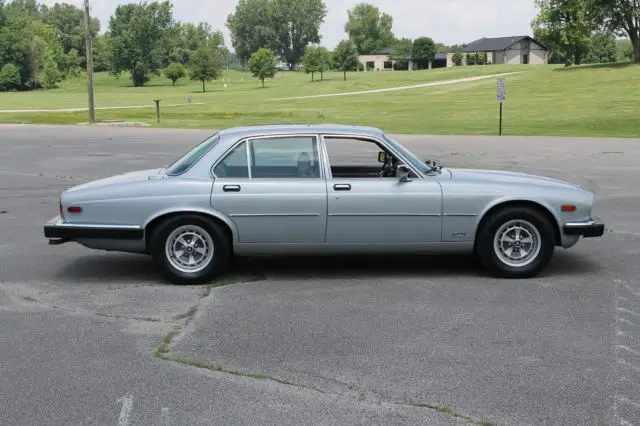 jaguar xj6 excellent shape goregeous no reserve