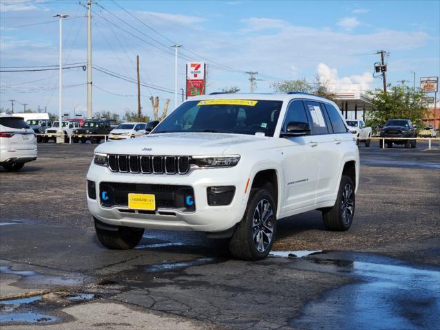 2022 jeep grand cherokee 4xe overland