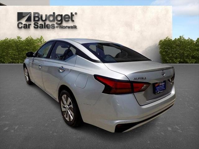 2023 nissan altima s fwd