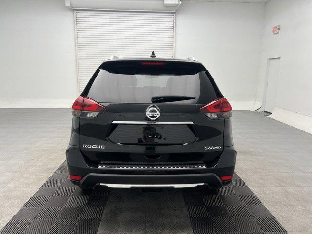 2019 nissan rogue sv
