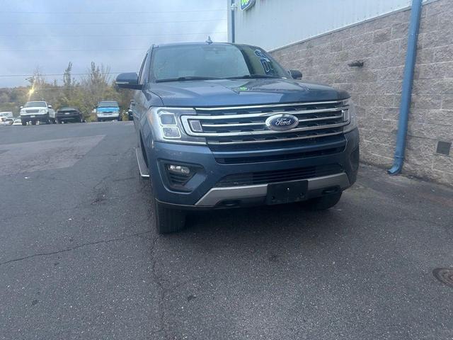 2020 ford expedition xlt
