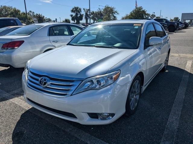 2011 toyota avalon limited