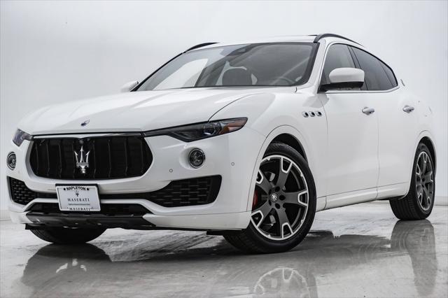2017 maserati levante base