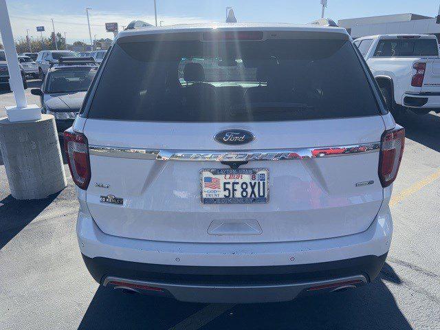 2017 ford explorer xlt