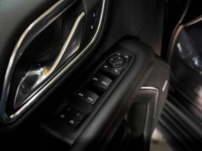 2023 chevrolet suburban rst in hopkins, minnesota