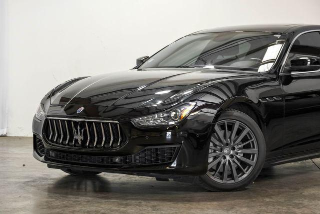 2018 maserati ghibli base