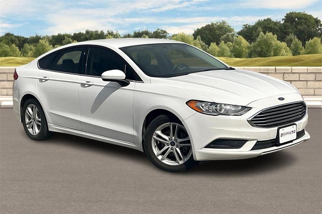 2018 ford fusion se