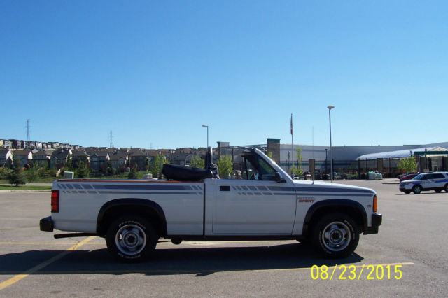 1990 dodge dakota le convertible 2-door 3.9l