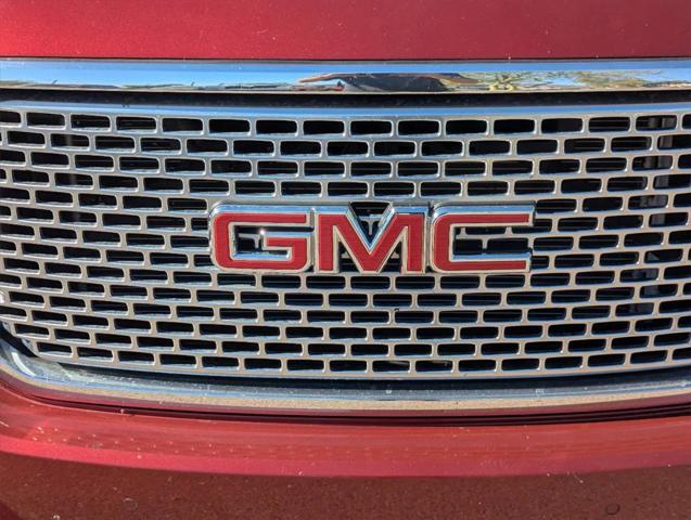 2016 gmc yukon r mulliner