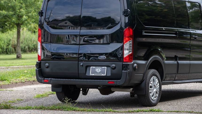 2020 ford transit 250