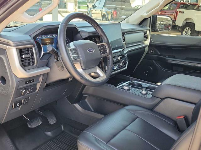 2023 ford expedition xlt