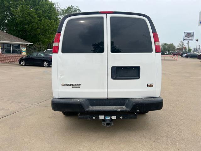 2016 chevrolet express 2500 work van