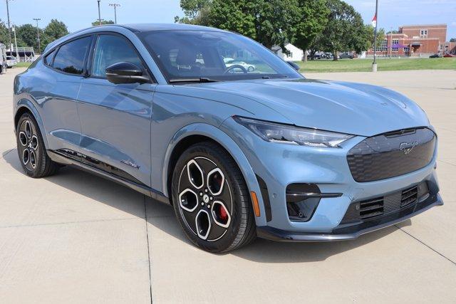 2023 ford mustang mach-e gt
