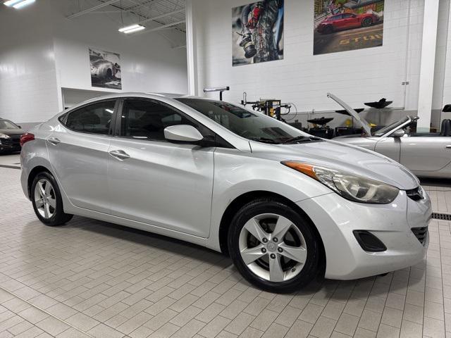2011 hyundai elantra gls