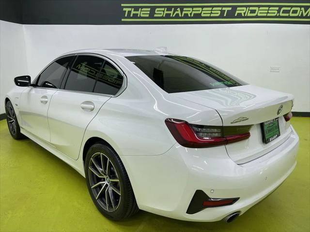 2022 bmw 330e base