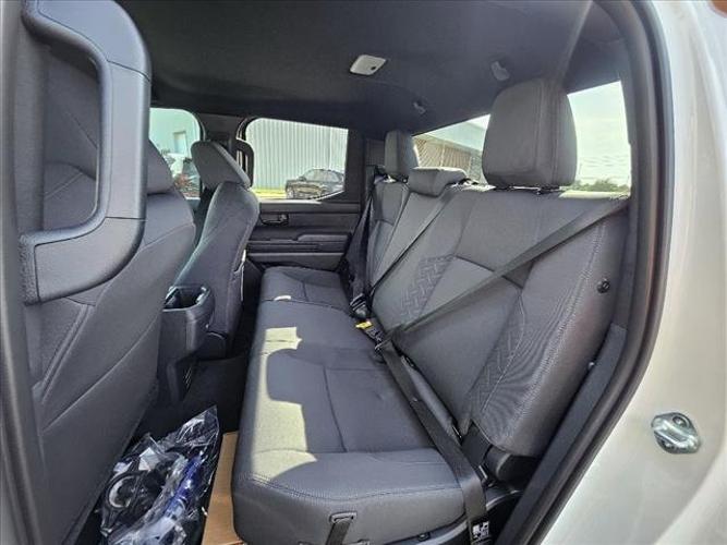 new 2024 toyota tacoma 4wd sr