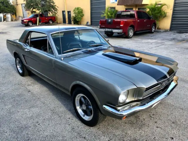 beautiful 1965 ford mustang! c-code!