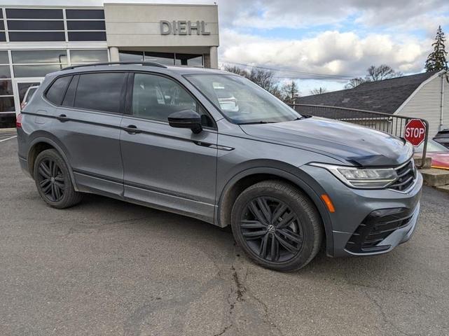 2022 volkswagen tiguan 2.0t se r-line black