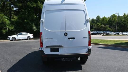 2024 Mercedes-Benz Sprinter 2500 cargo 144 wb ho