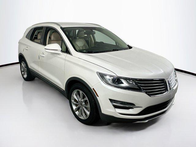 2017 lincoln mkc select