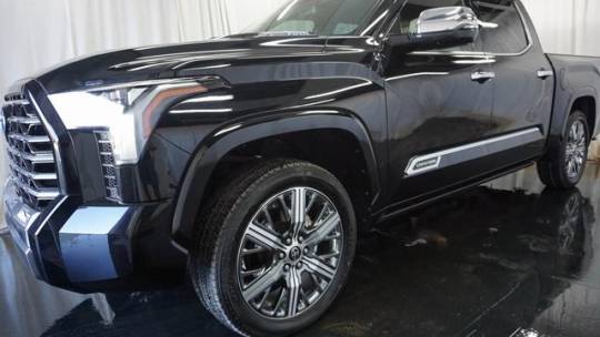 2022 toyota tundra capstone hv