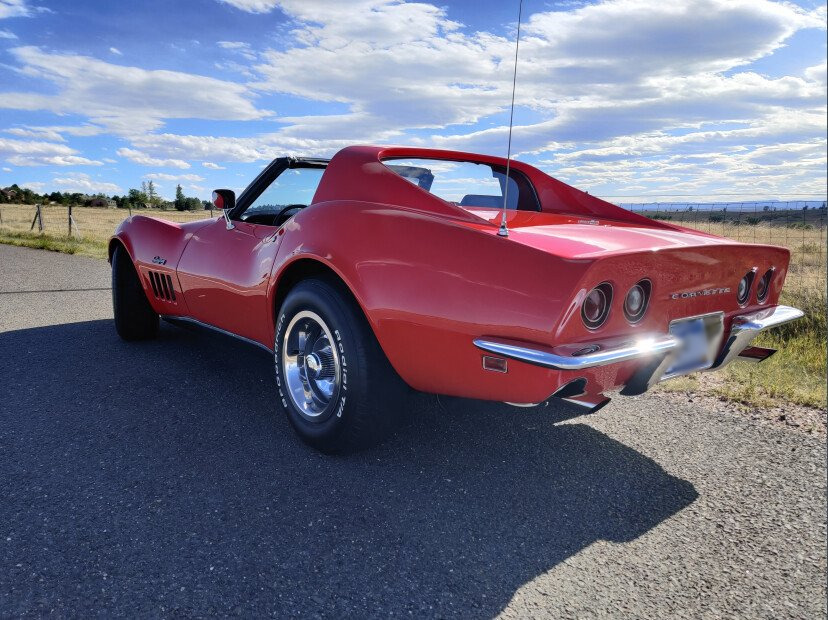 1969 chevrolet corvette coupe