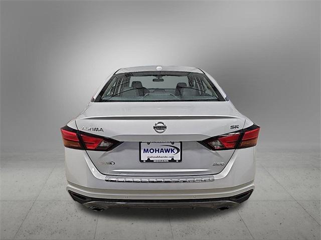 2021 nissan altima sr intelligent awd