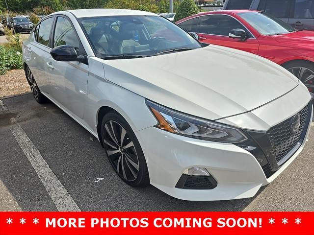 2022 nissan altima sr fwd