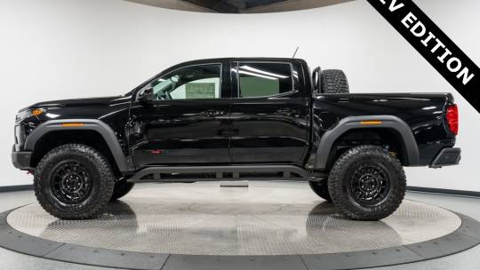 2024 GMC Canyon