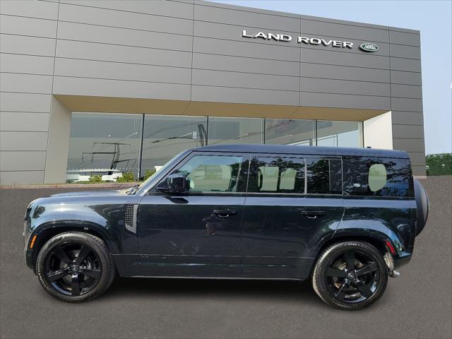 2024 land rover defender 110 p525 v8