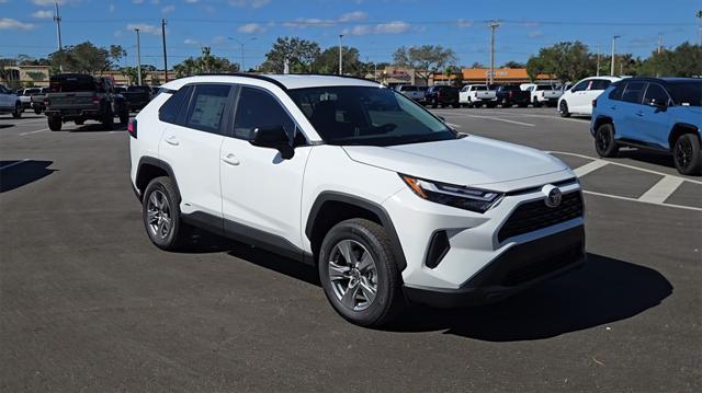 2024 toyota rav4 hybrid se