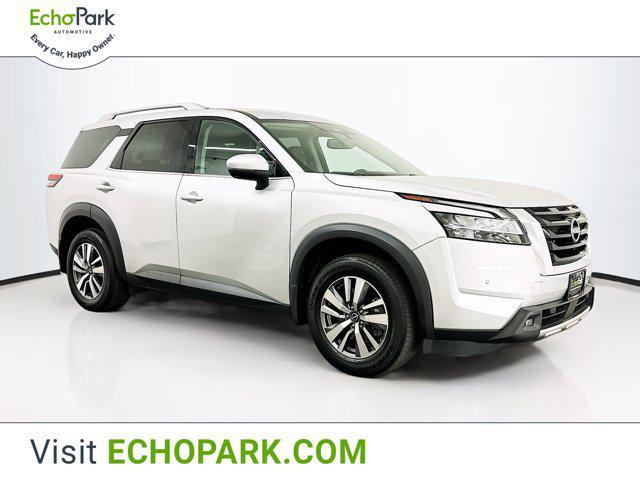 2022 nissan pathfinder sl 4wd