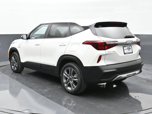 2022 kia seltos lx