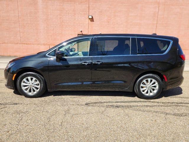 2018 chrysler pacifica touring plus in akron, ohio